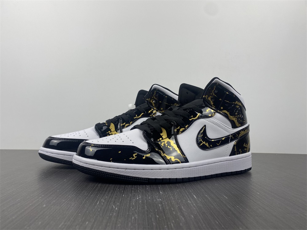 AIR JORDAN 1 MID 554724