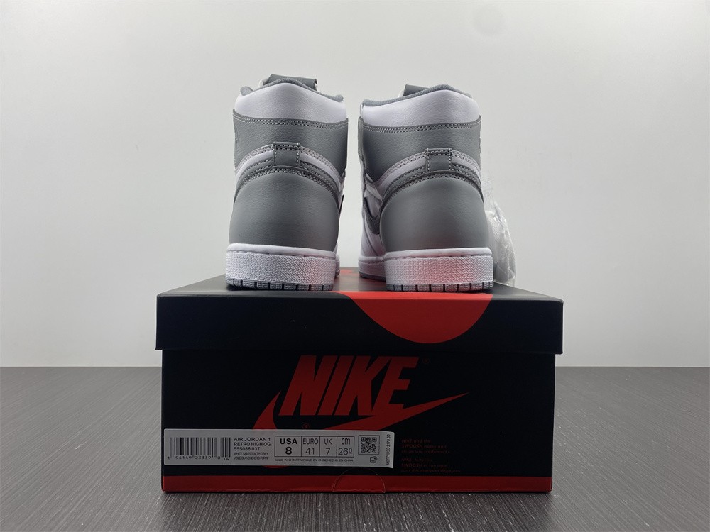 Air Jordan 1 High OG Stealth 555088-037
