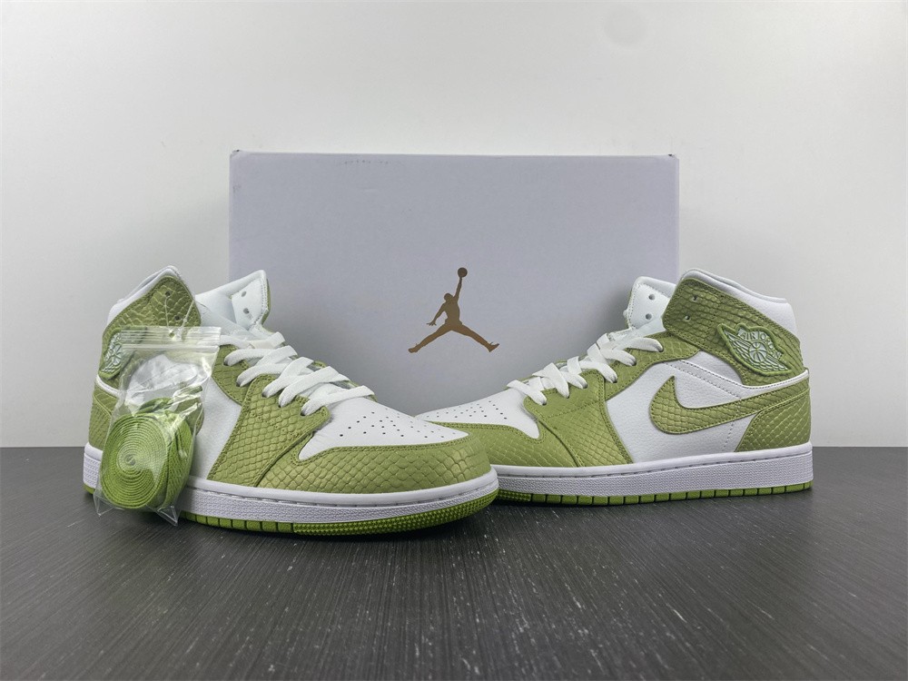 Jordan 1 Mid Green Python (W)  DV2959-113