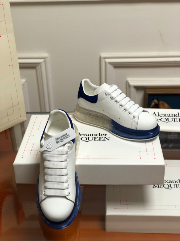 Alxndr McQN Oversized Worker Blue Sole