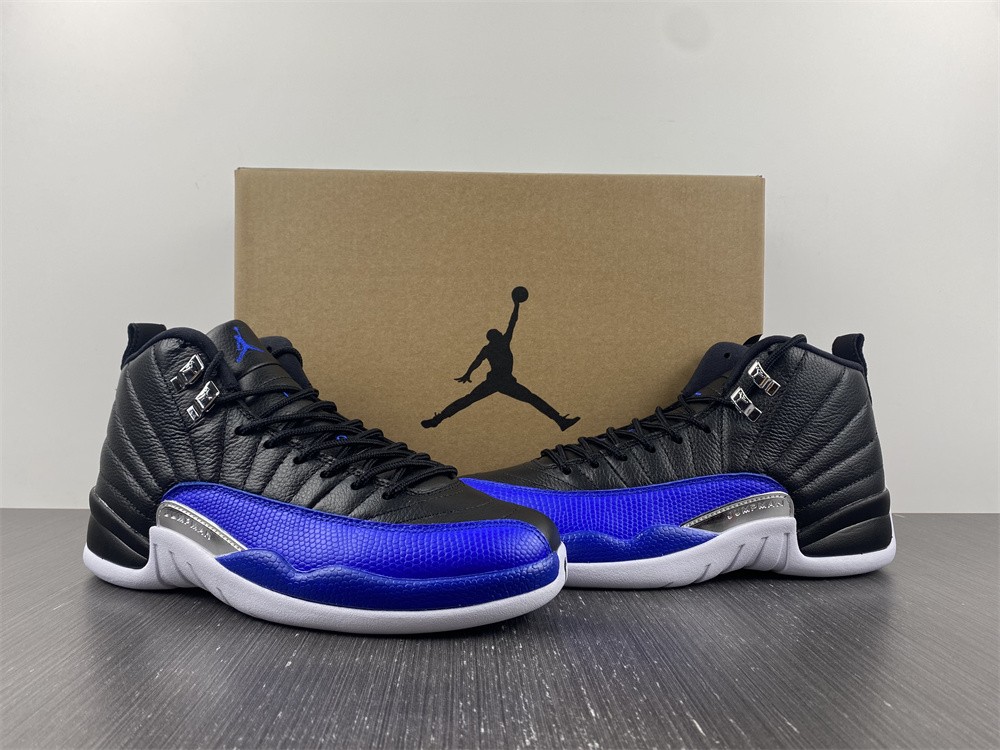 AIR JORDAN 12 blue