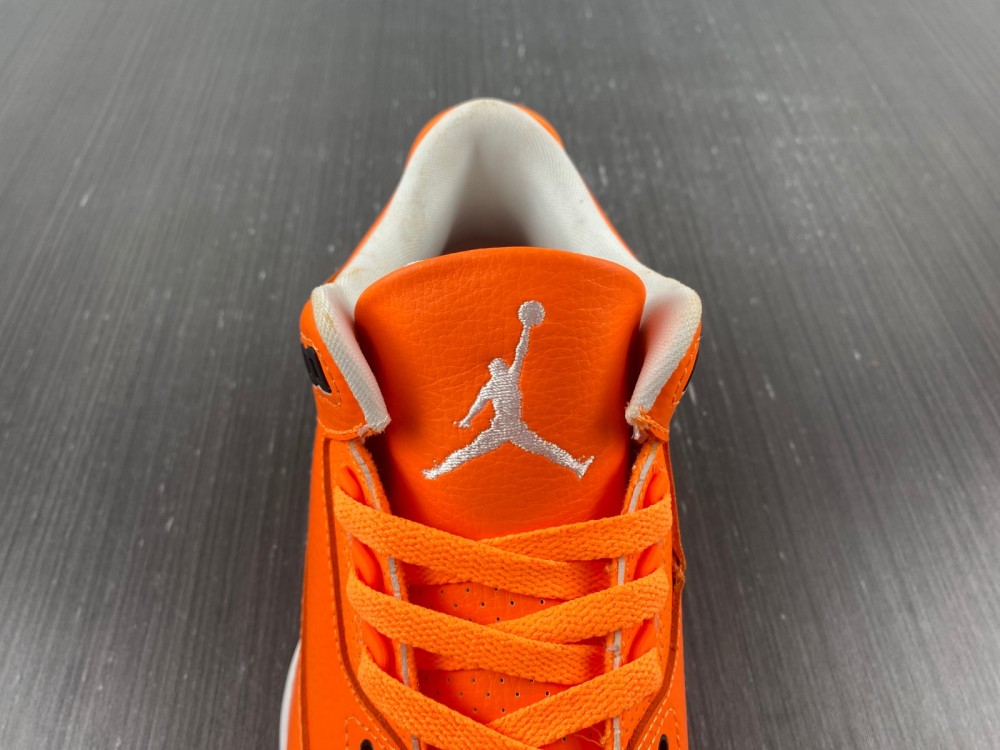 Air Jordan 3 Retro "Orange" CT8532-801