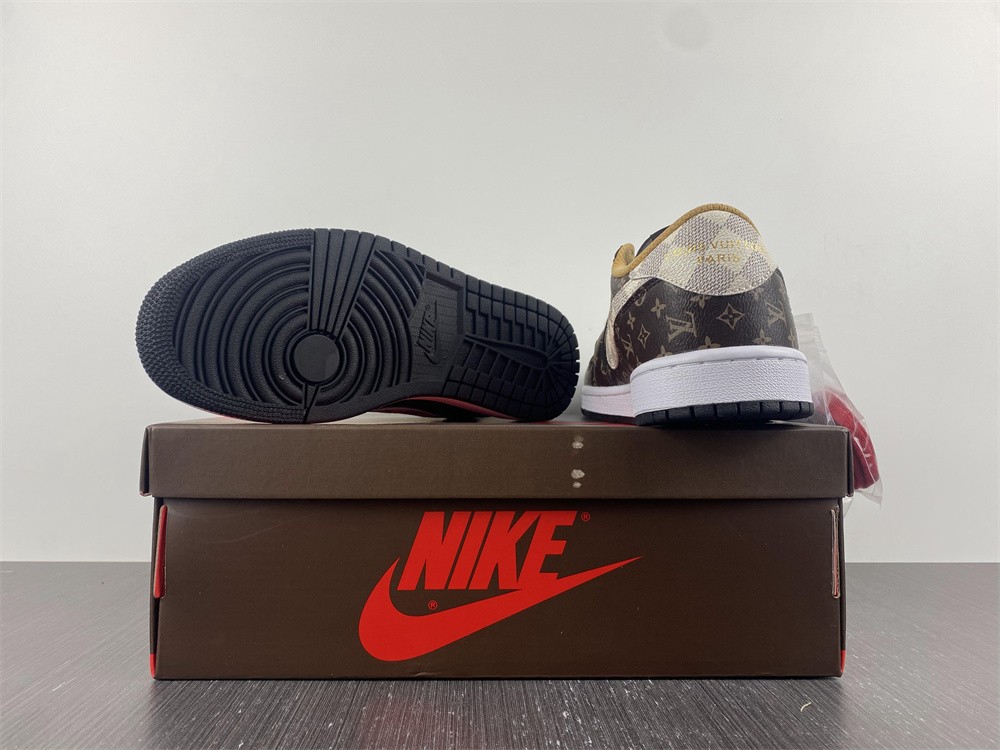 Air Jordan 1 Low LsVttn DM7866-216
