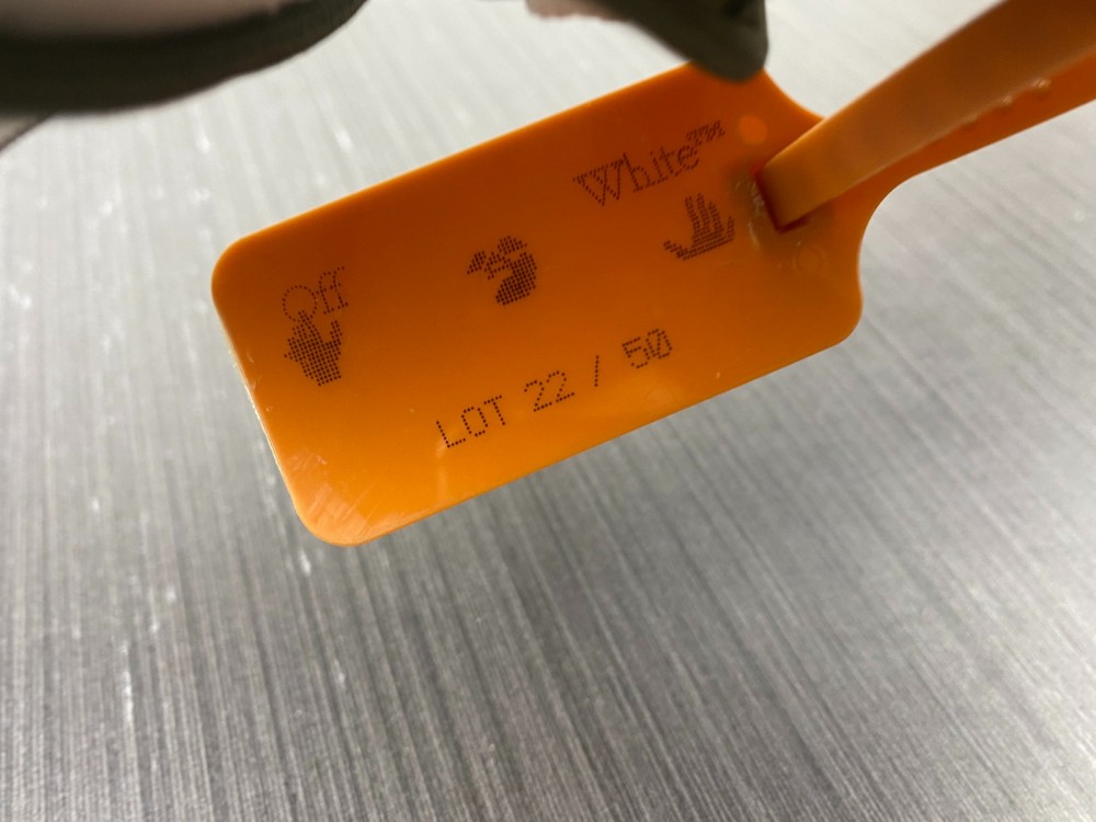 Nike Dunk Low Off-White Lot 22  DM1602-124