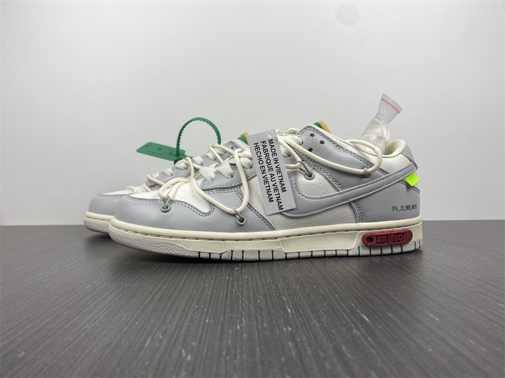 Off-White x Dunk Low lot 25 DM1602-121