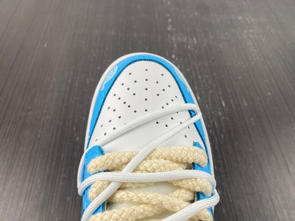 Nike Dunk Low TRIPLE WHITE  DD1503-109