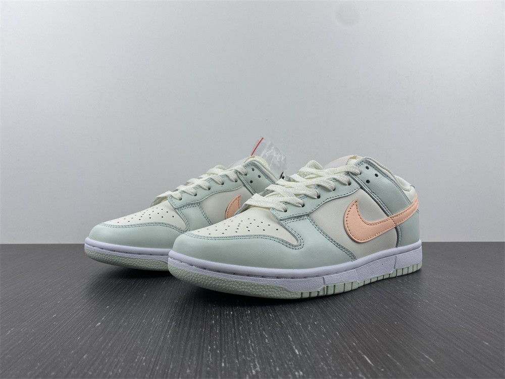 Nike Dunk Low Barely Green (W) DD1503-104