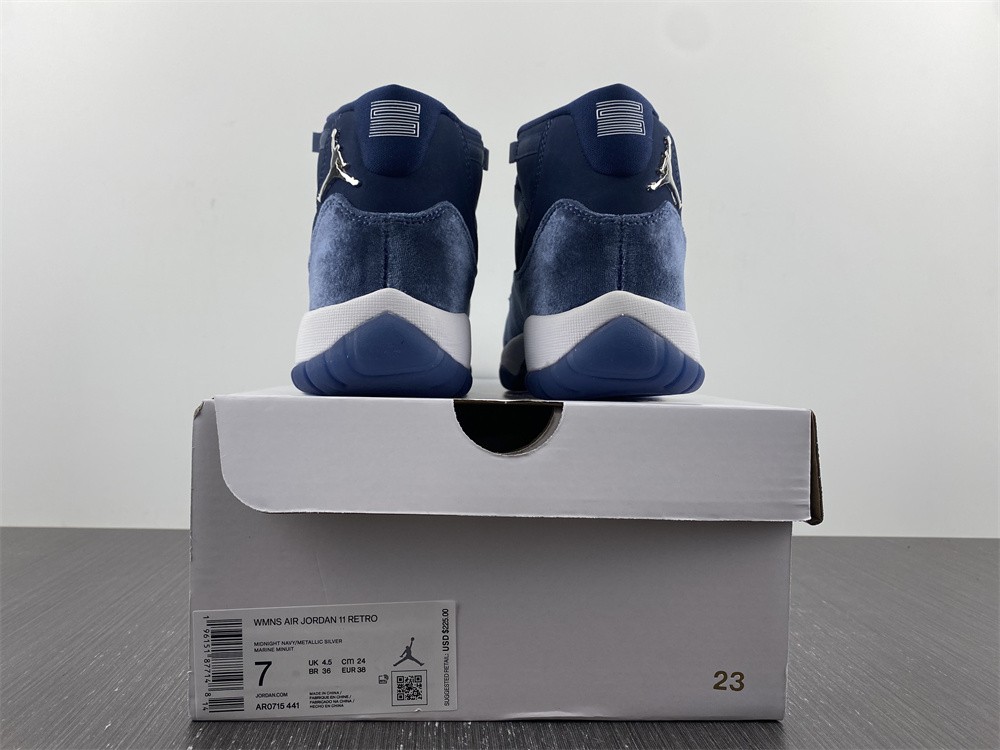 Jordan 11 Retro Midnight Navy  AR0715-441