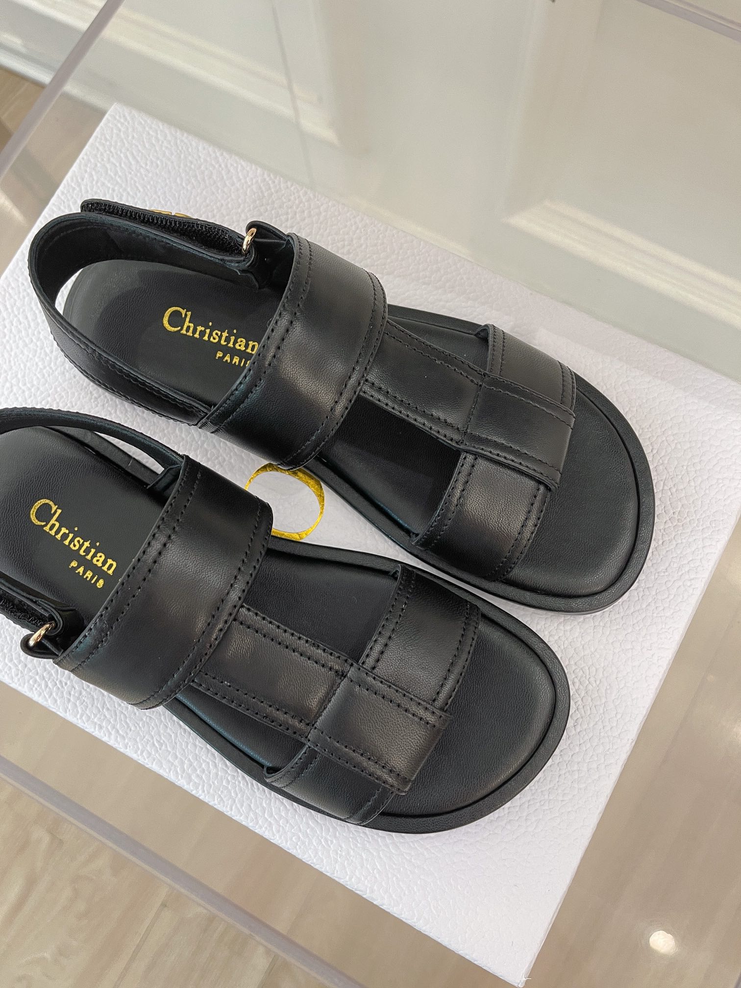 Christian Dioorr shoe