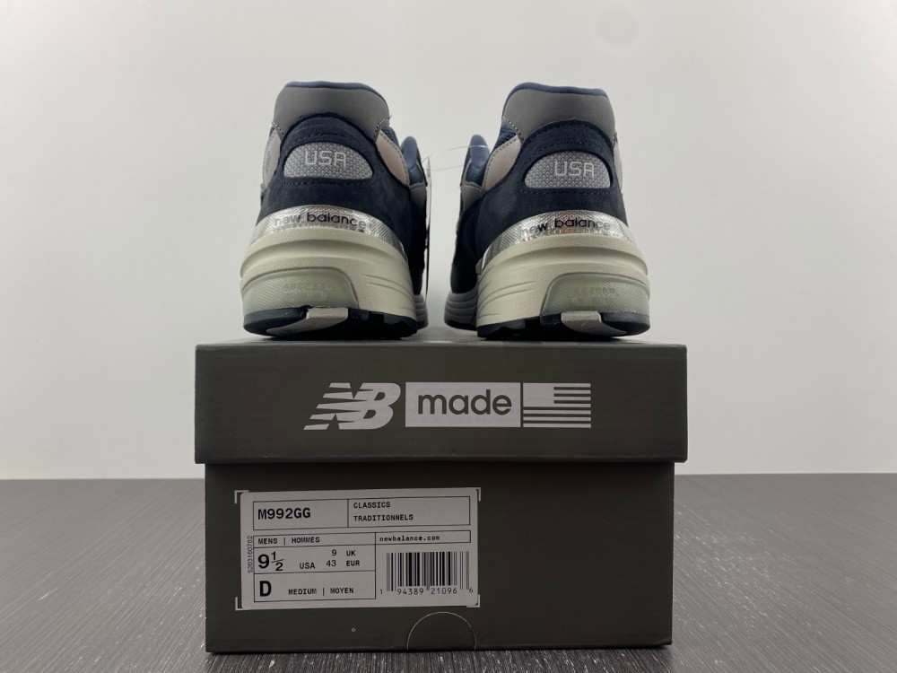 NwBlnc 992 Navy Grey M992GG