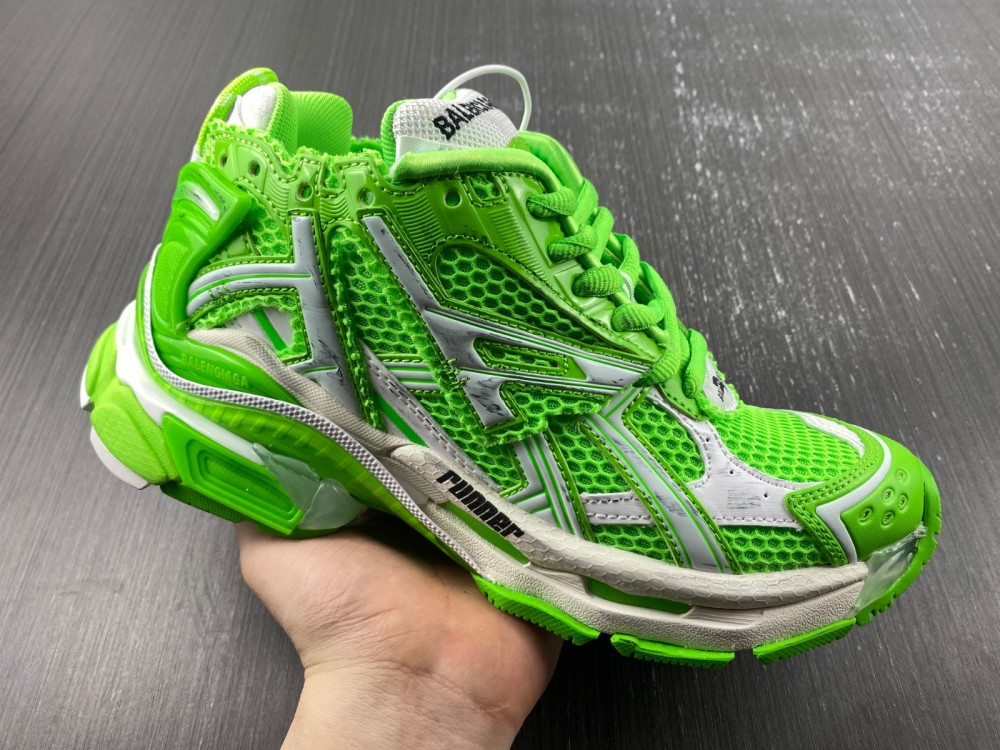 Blncig 7.0 Runner green