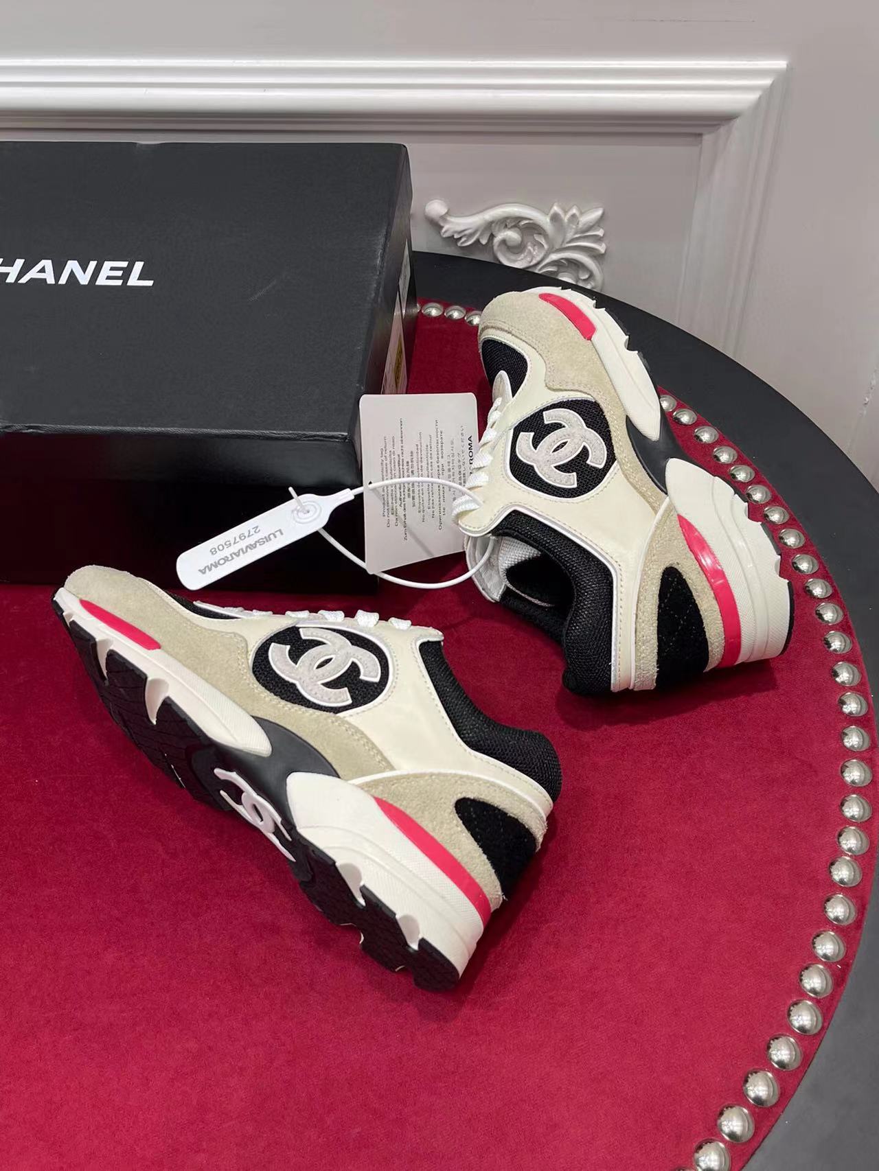 Channe1 Sneaker 004