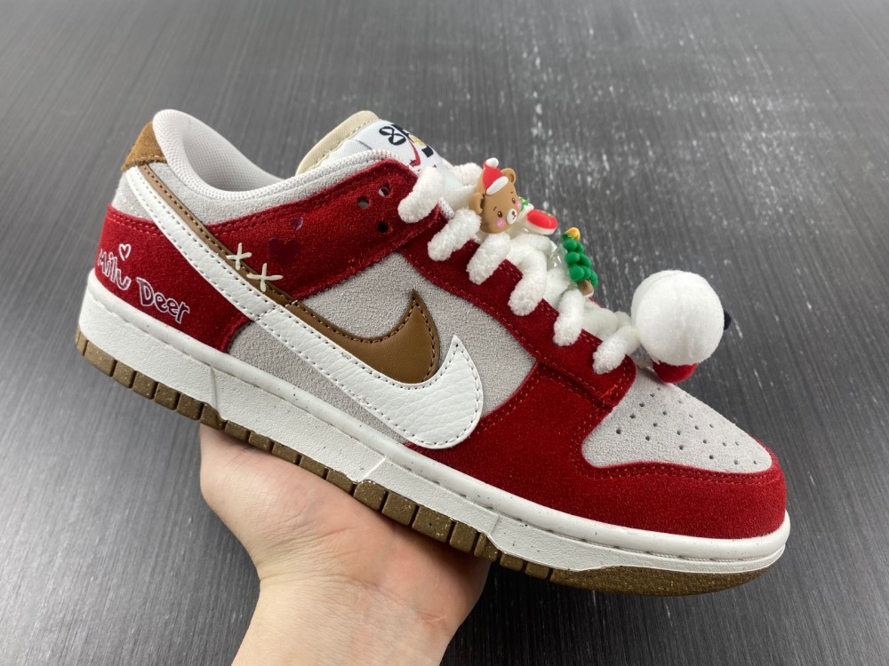Nike Dunk Low se 85 Christmas DO9457-112