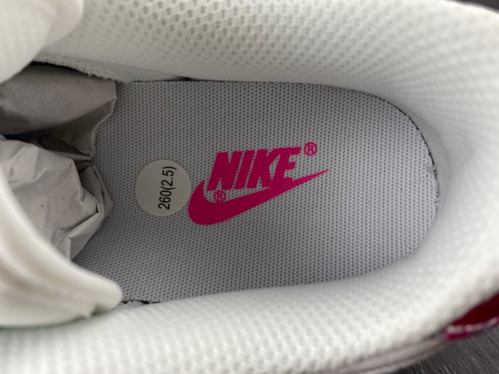 Nike SB Dunk Low Retro SP pink CT5053-061