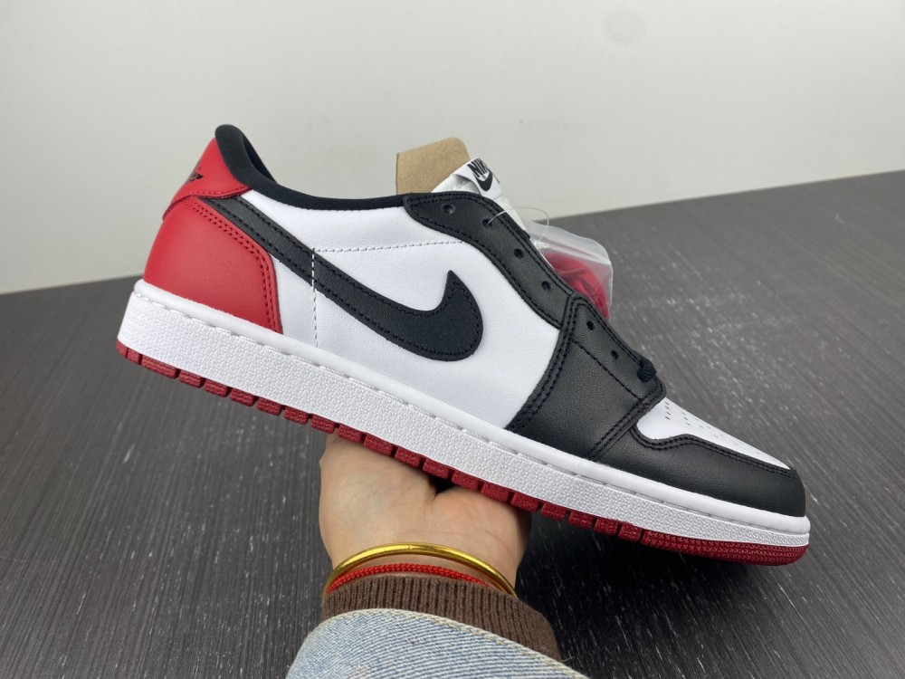 Nike Air Jordan 1 OG Low Black Toe CZ0790-106
