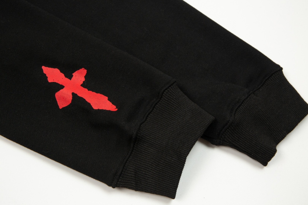 CH Come Hearts hoodie