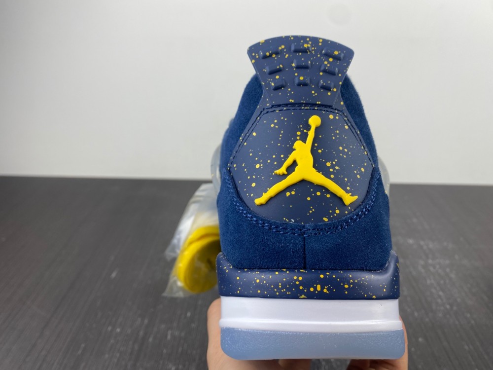 Nike Air Jordan 4 Retro Michigan AJ4 1036660