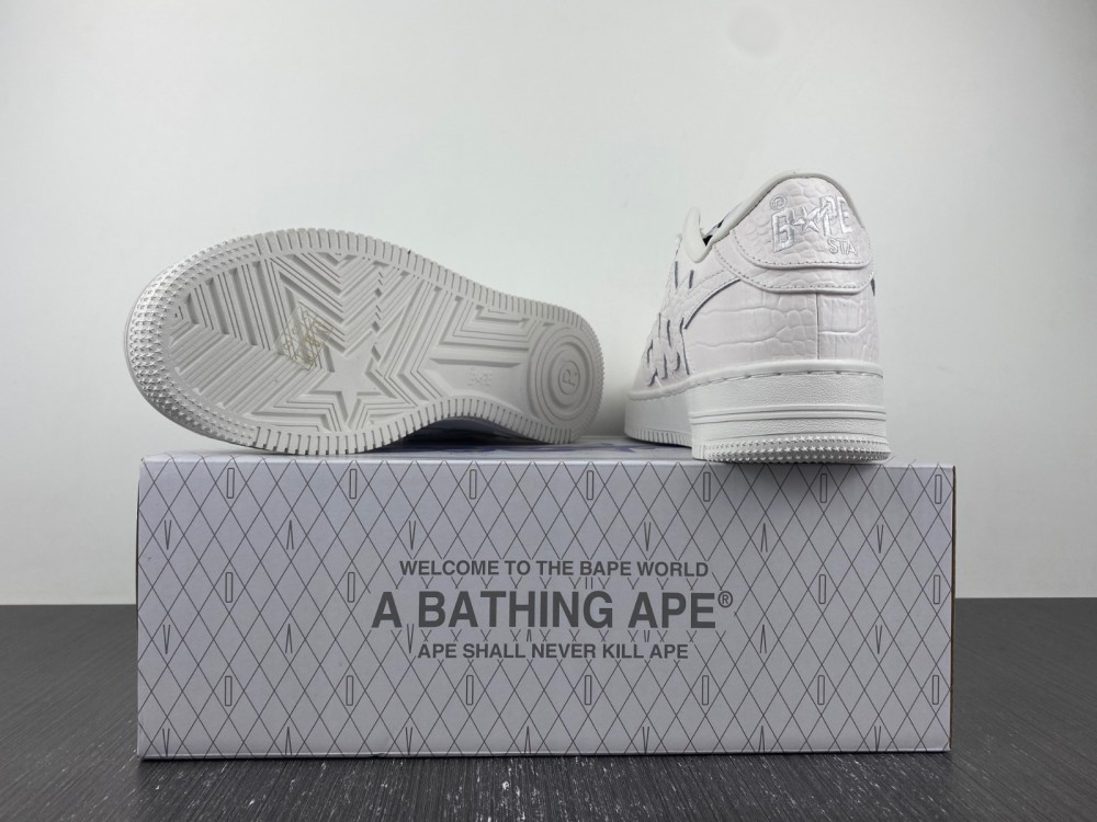 A Bathing Ape Bape Sta white Crocodile pattern