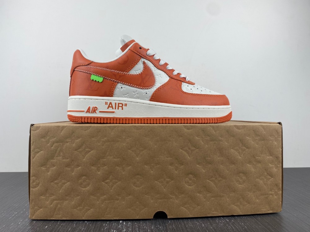 Nike Air Force 1 LsVttn orange