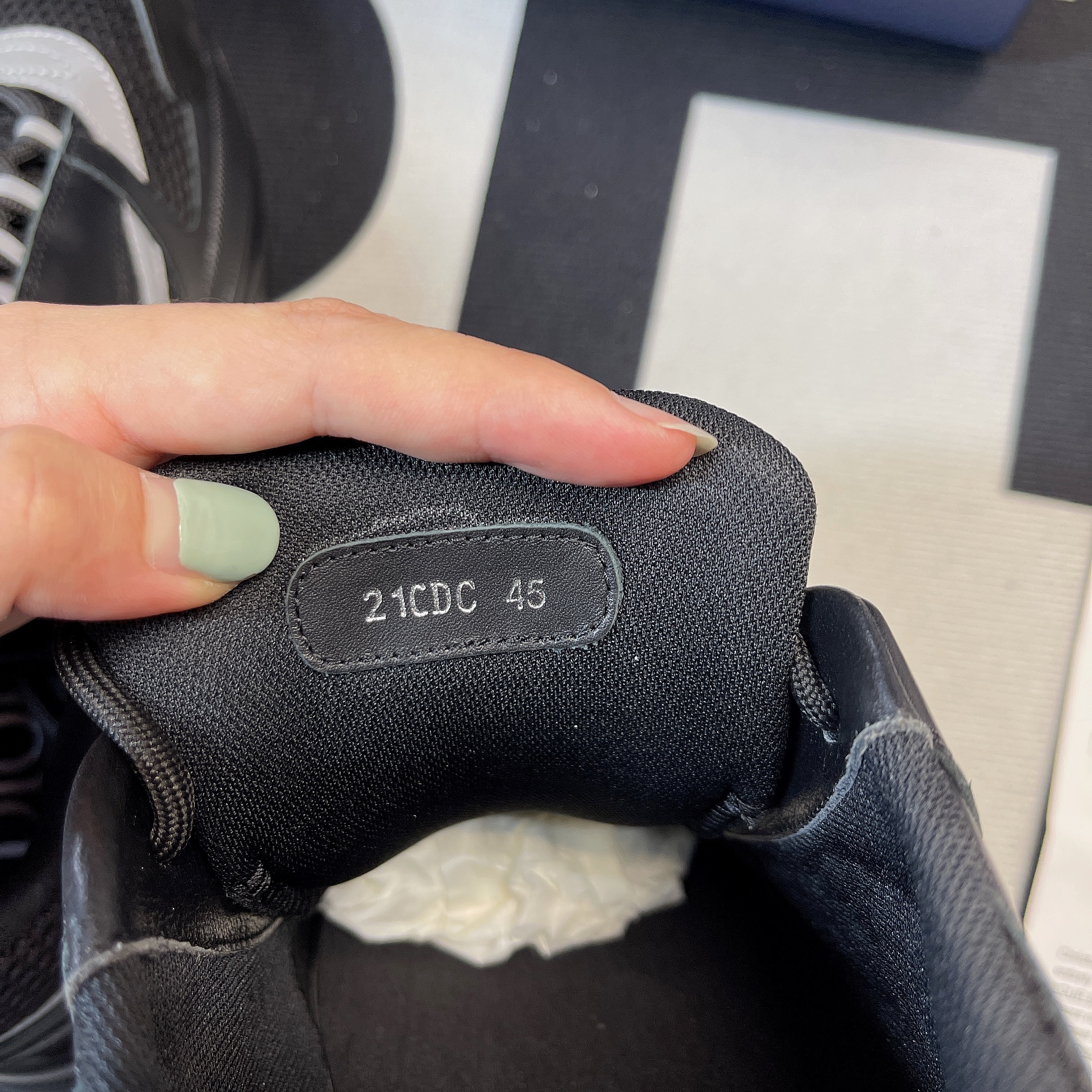 Dioorr B22 LowTop Sneaker