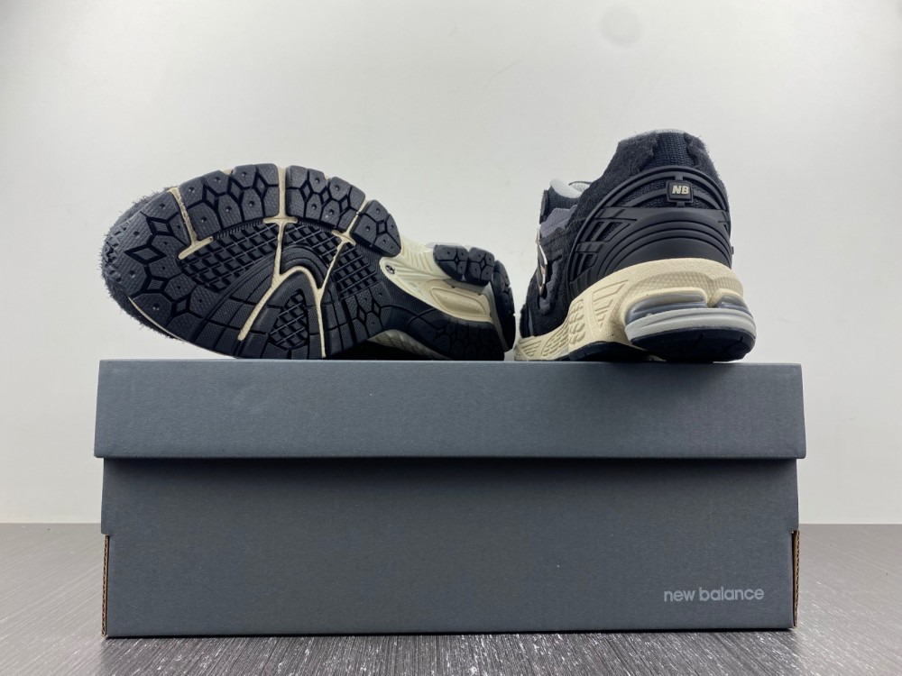 NwBlnc 1906D Protection Pack Black