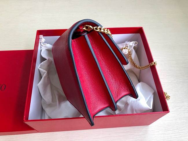 Vallentinno crossbody bag