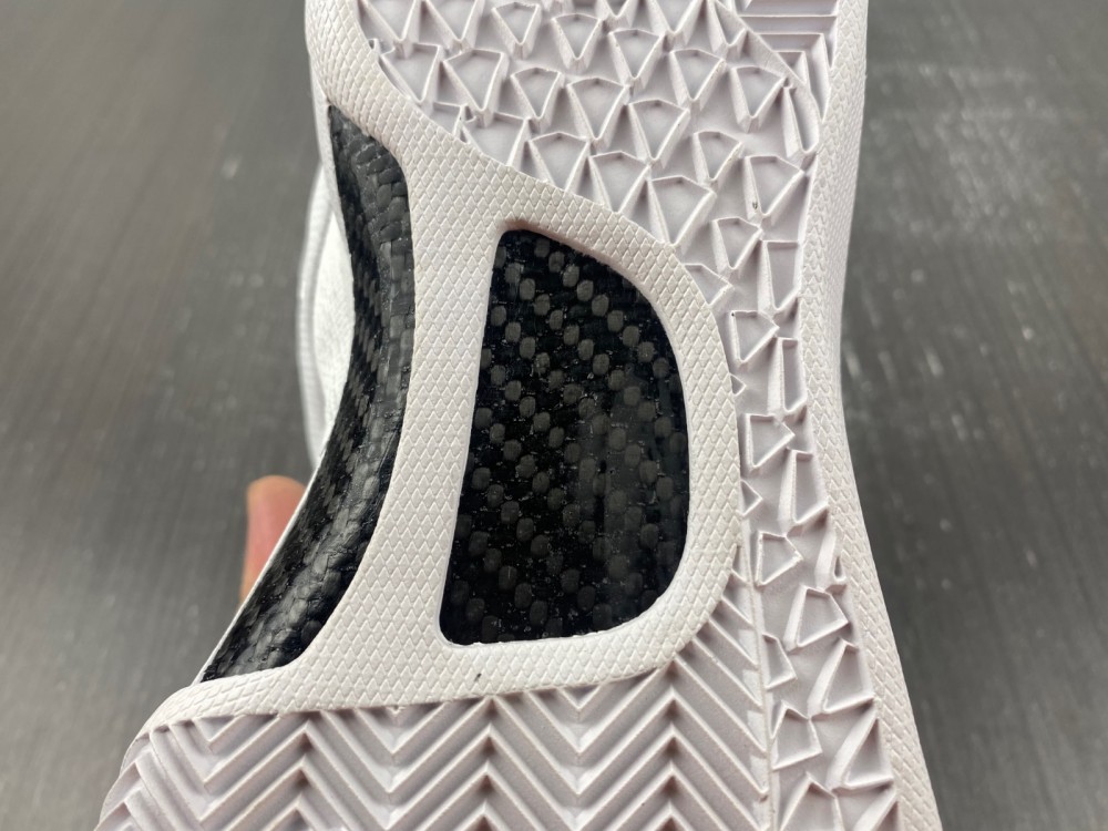 Nike Kobe 8 Protro Triple White FJ9364-100