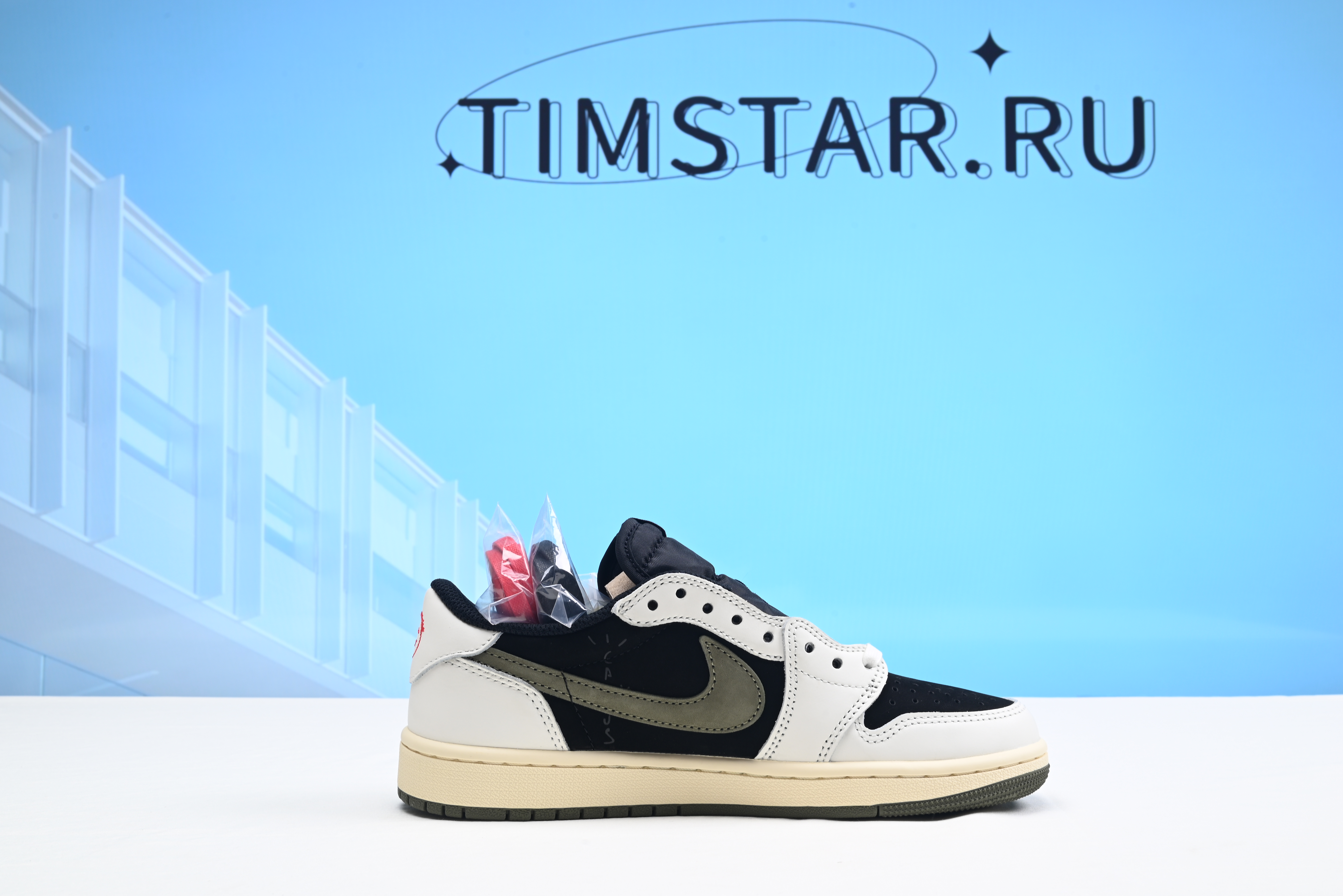 Nike Air  Jordan 1 Retro Low OG SP Travis Scott Olive DZ4137-106