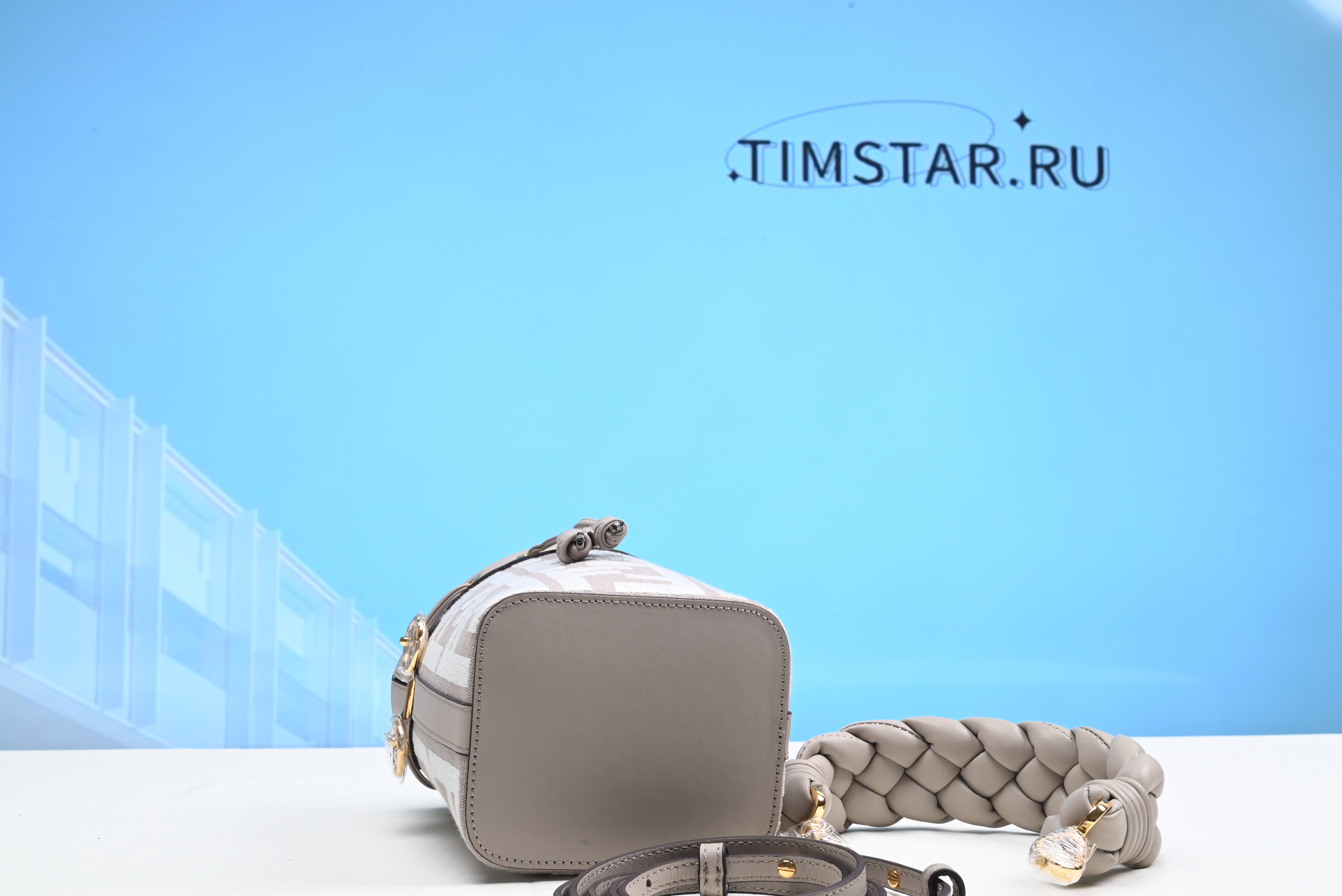 Fendi Mon Tresor Gray FF canvas mini-bag-12*10*18cm