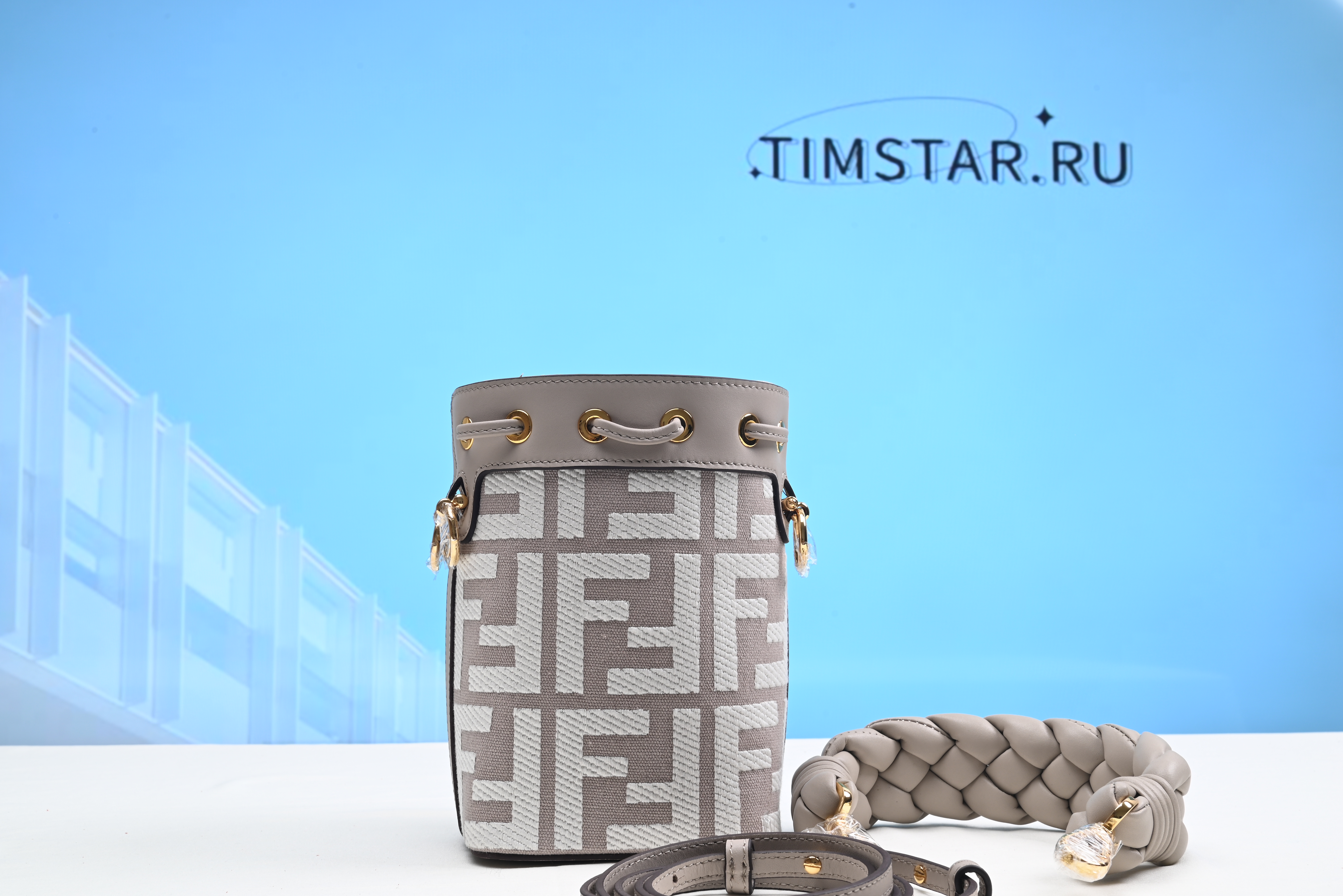 Fendi Mon Tresor Gray FF canvas mini-bag-12*10*18cm