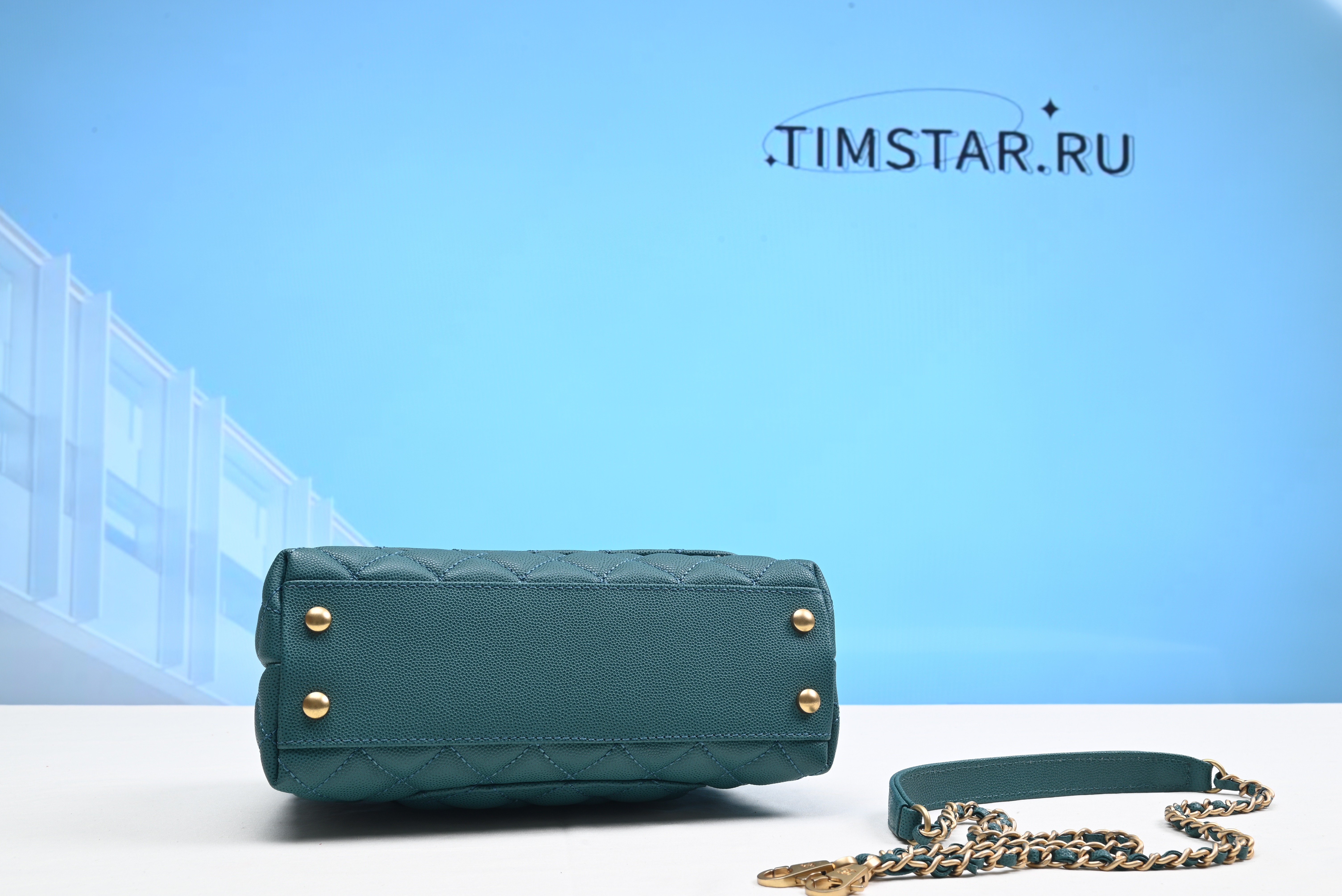 Chanel Coco Handle Gold Caviar green