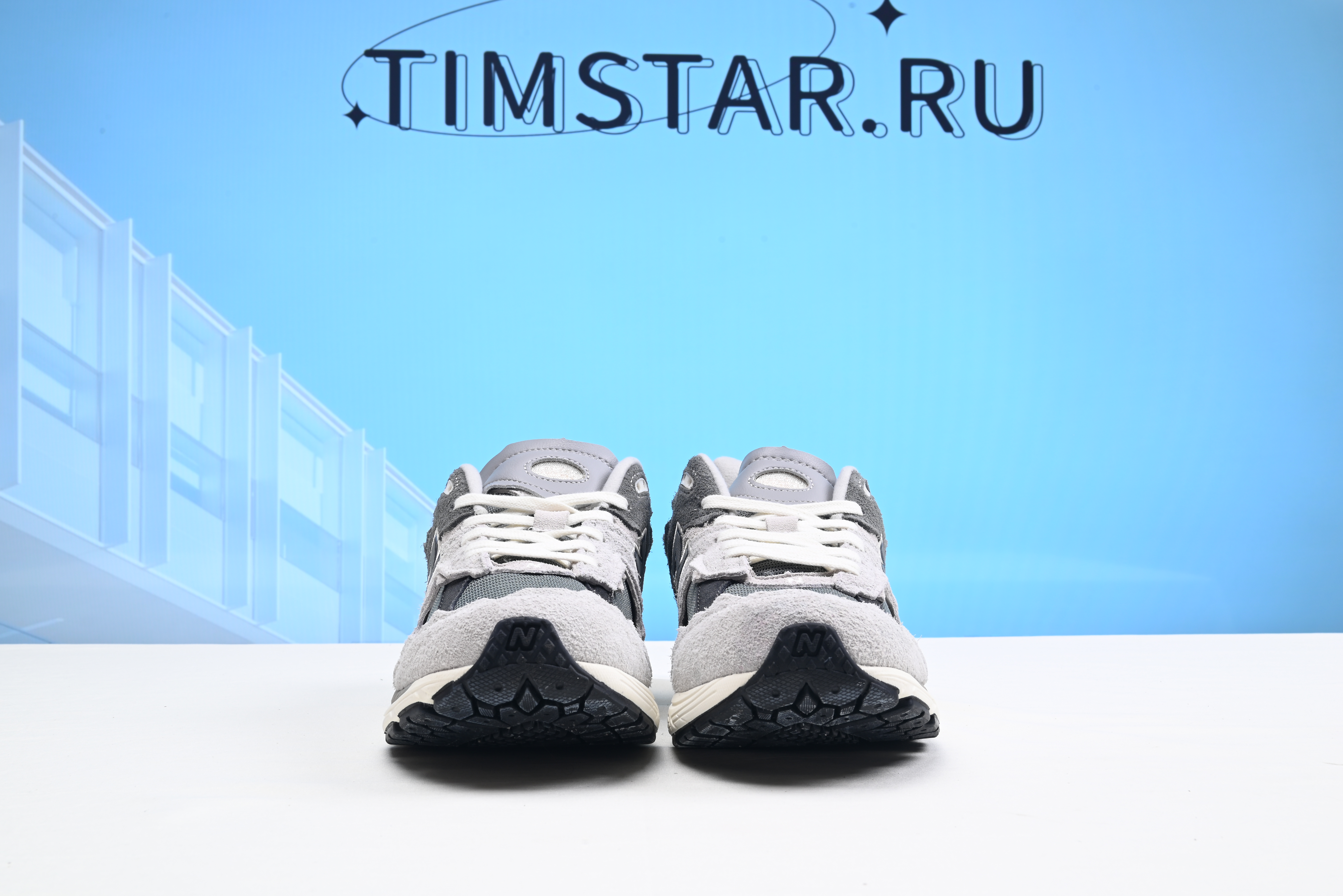 NwBlnc 2002R Protection Pack Rain Cloud M2002RDA