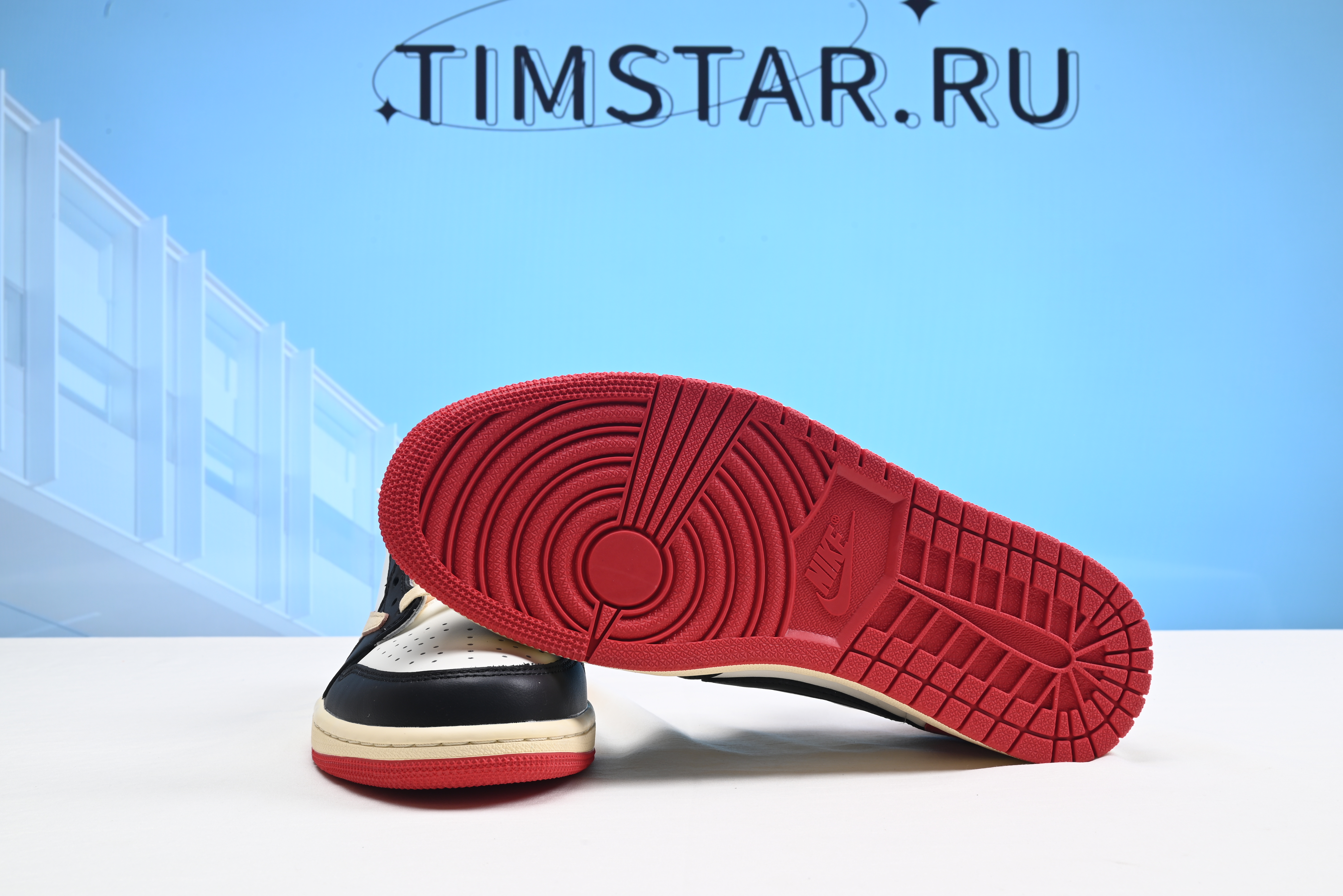 AIR JORDAN 1 X  TRAVIS SCOTT LOW BLACK RED DM7866-166