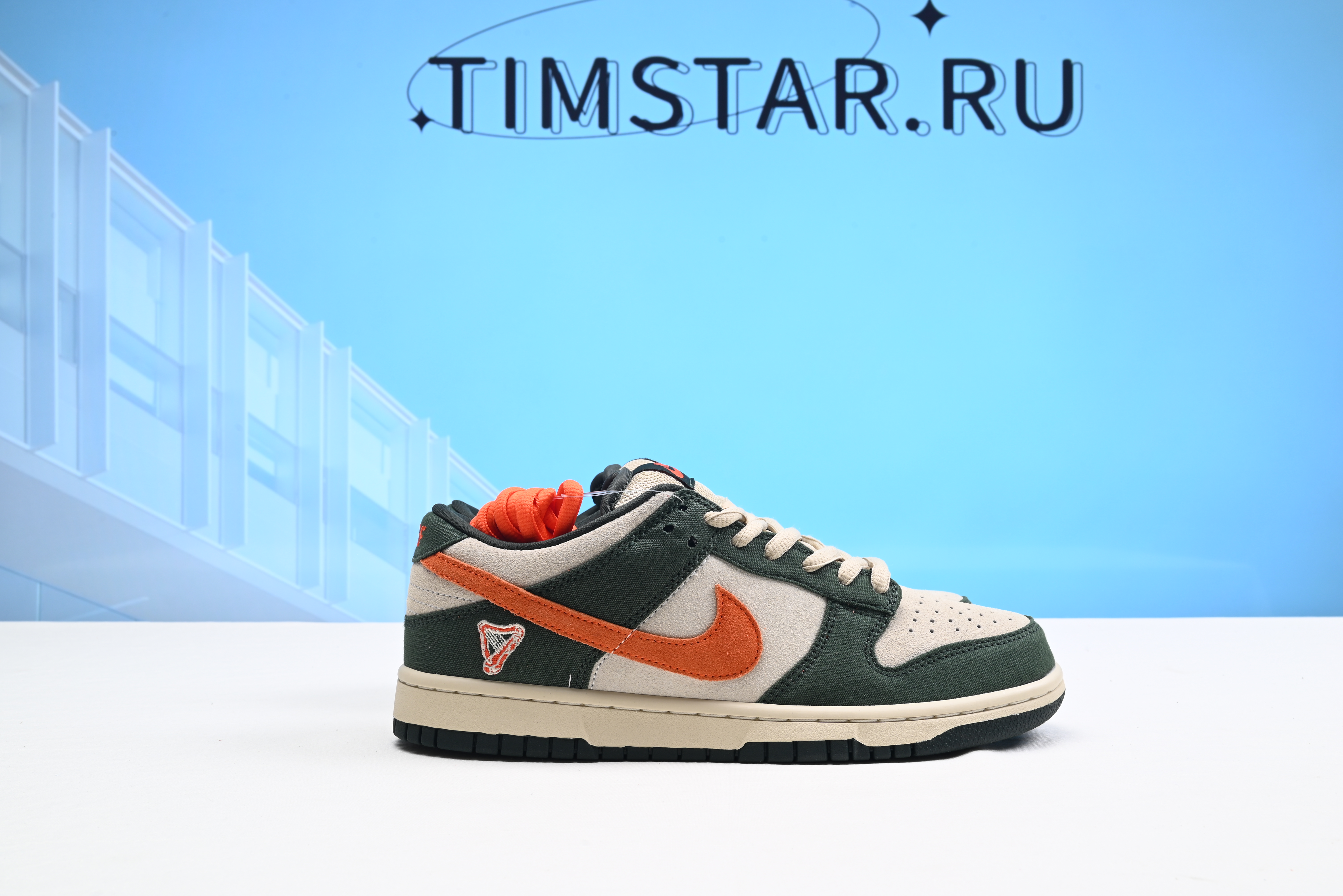 Nike SB Green and Orange – SB Dunk Low Eire Net Deep Orange Rep 304292-185