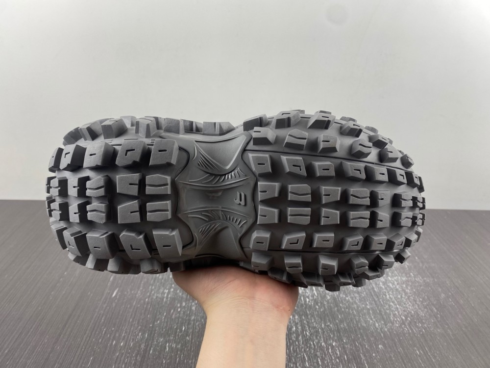 Blncig Defender Sneaker 