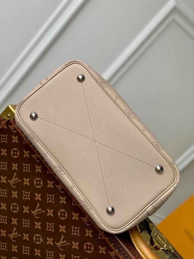 LsVttn Blossom MM Bag in Galet