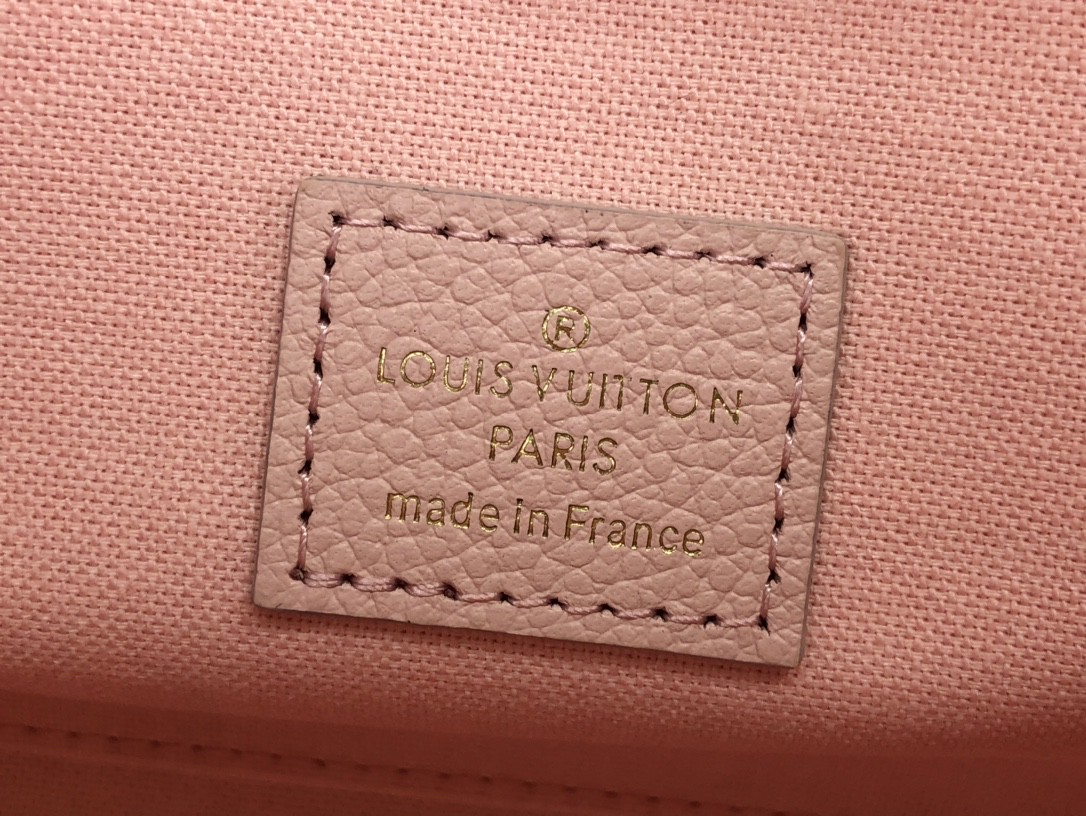 LsVttn FELICIE POCHETTE M81359