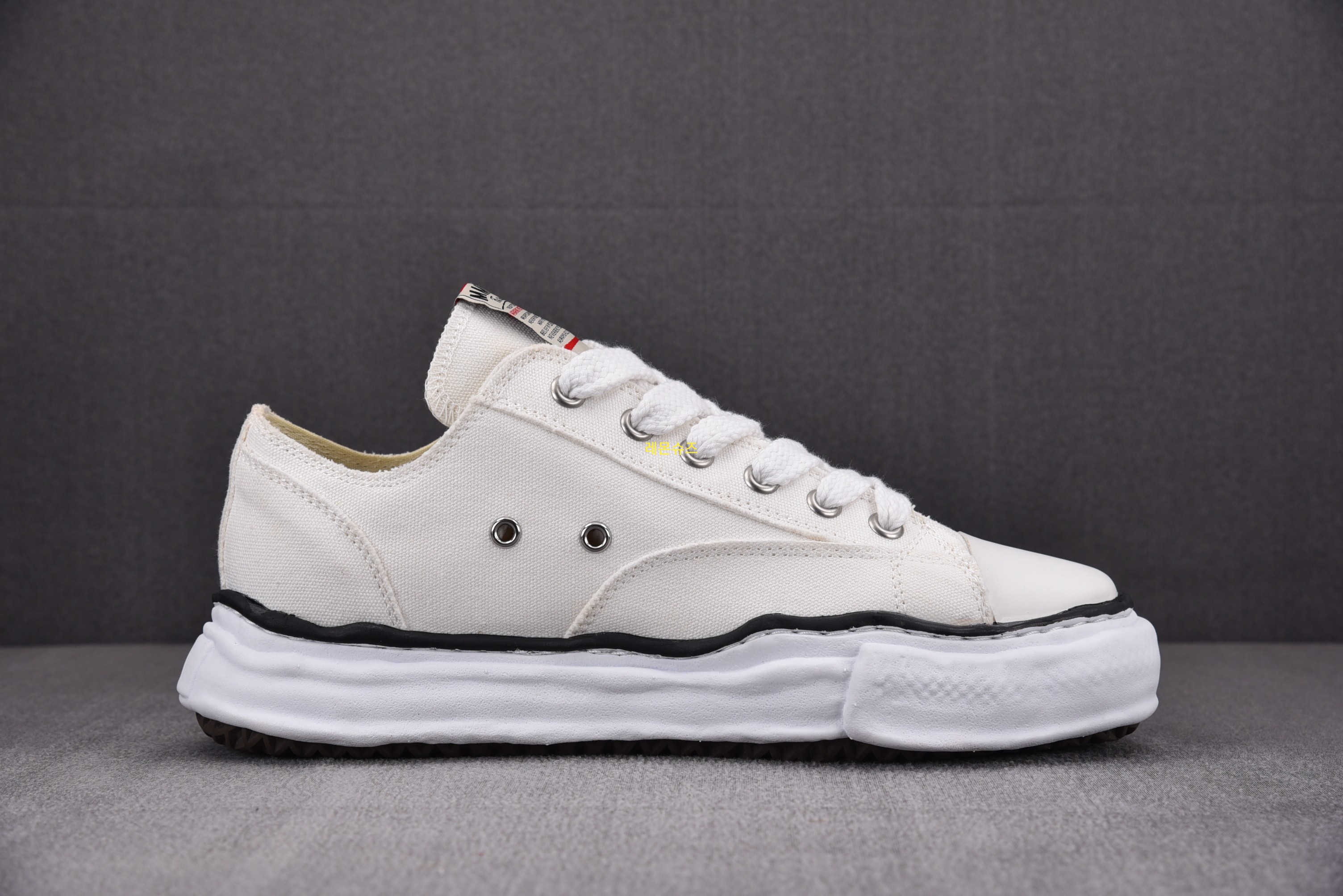 Mais0n Mihara Yasuhir0 Peterson OG Sole Canvas Low white