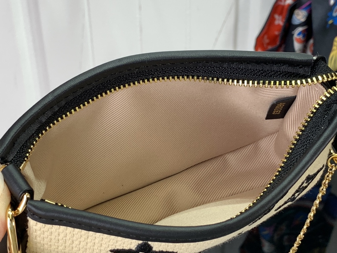 LsVttn Should bag m82472