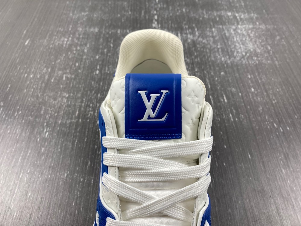 LsVttn trainer White Blue