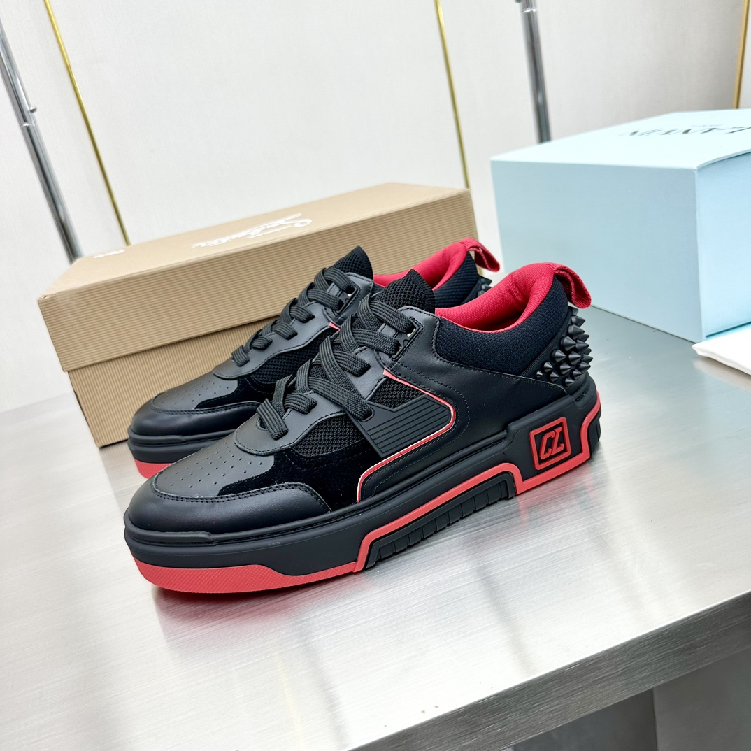 Chrstn Lbtn Sneakers Black