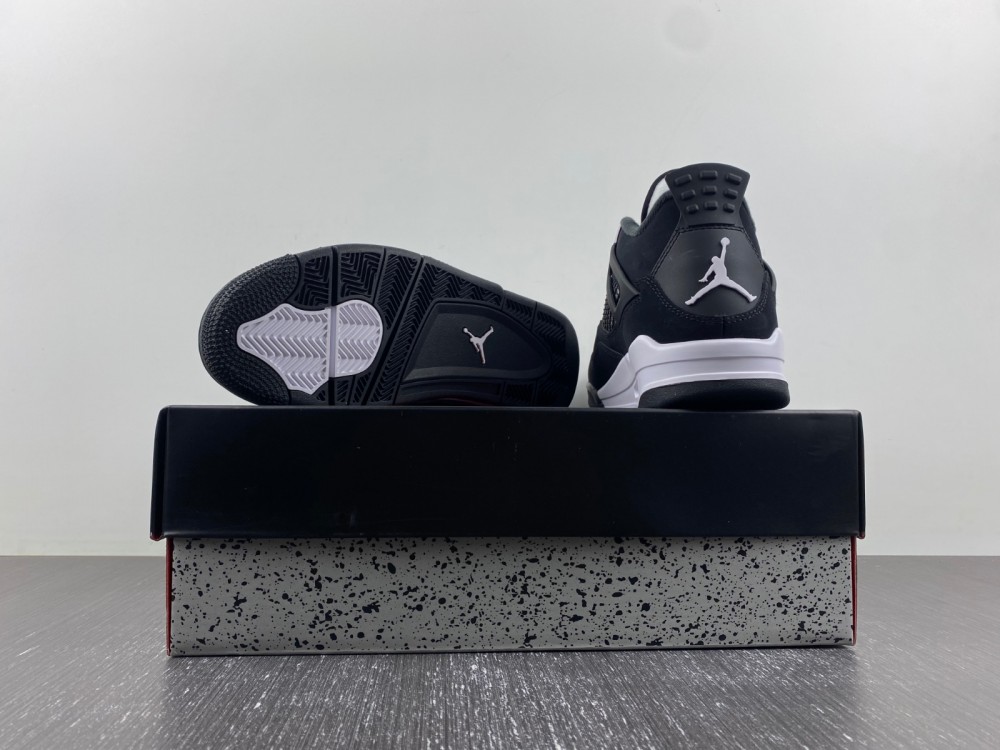 Air Jordan 4 “White Thunder” BlackWhite FQ8138-001