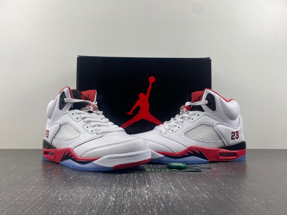 Jordan 5 Retro Fire Red Black Tongue (2013)136027-120