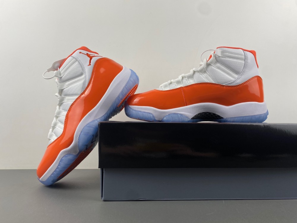 Air Jordan 11 White orange