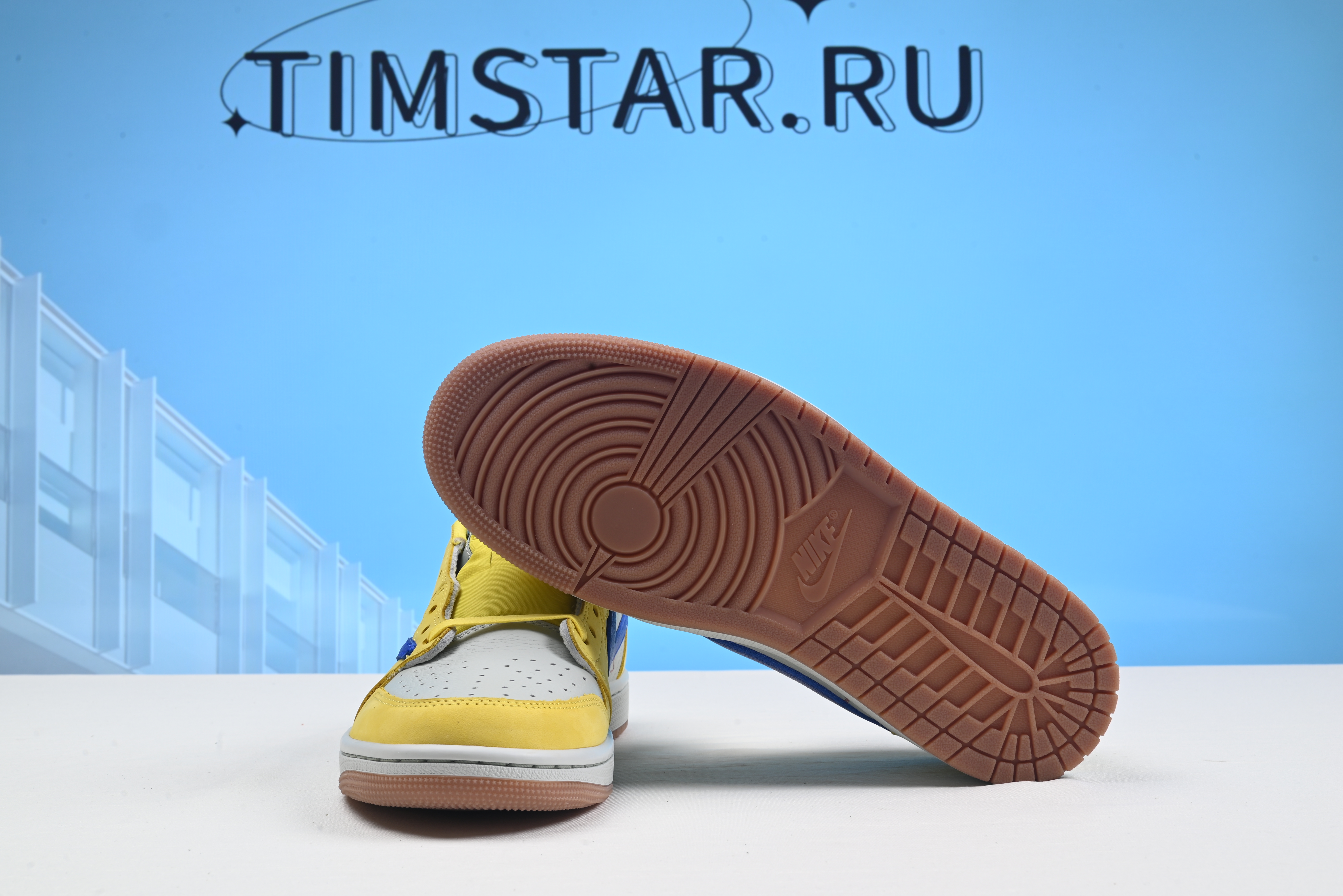 Travis Scott x Wmns Air Jordan 1 Retro Low OG SP 