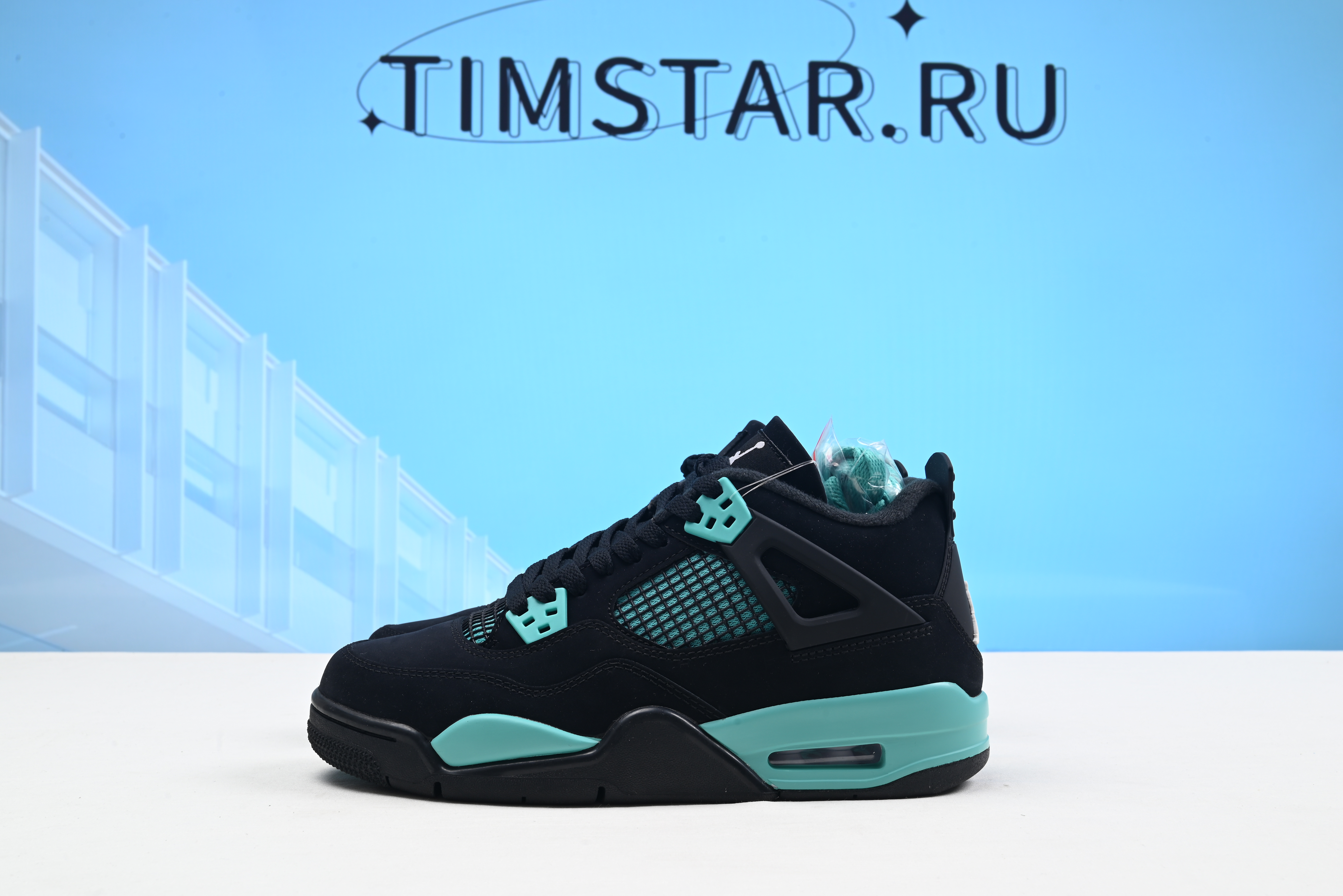 Nike Air Jordan 4 BQ7669-132
