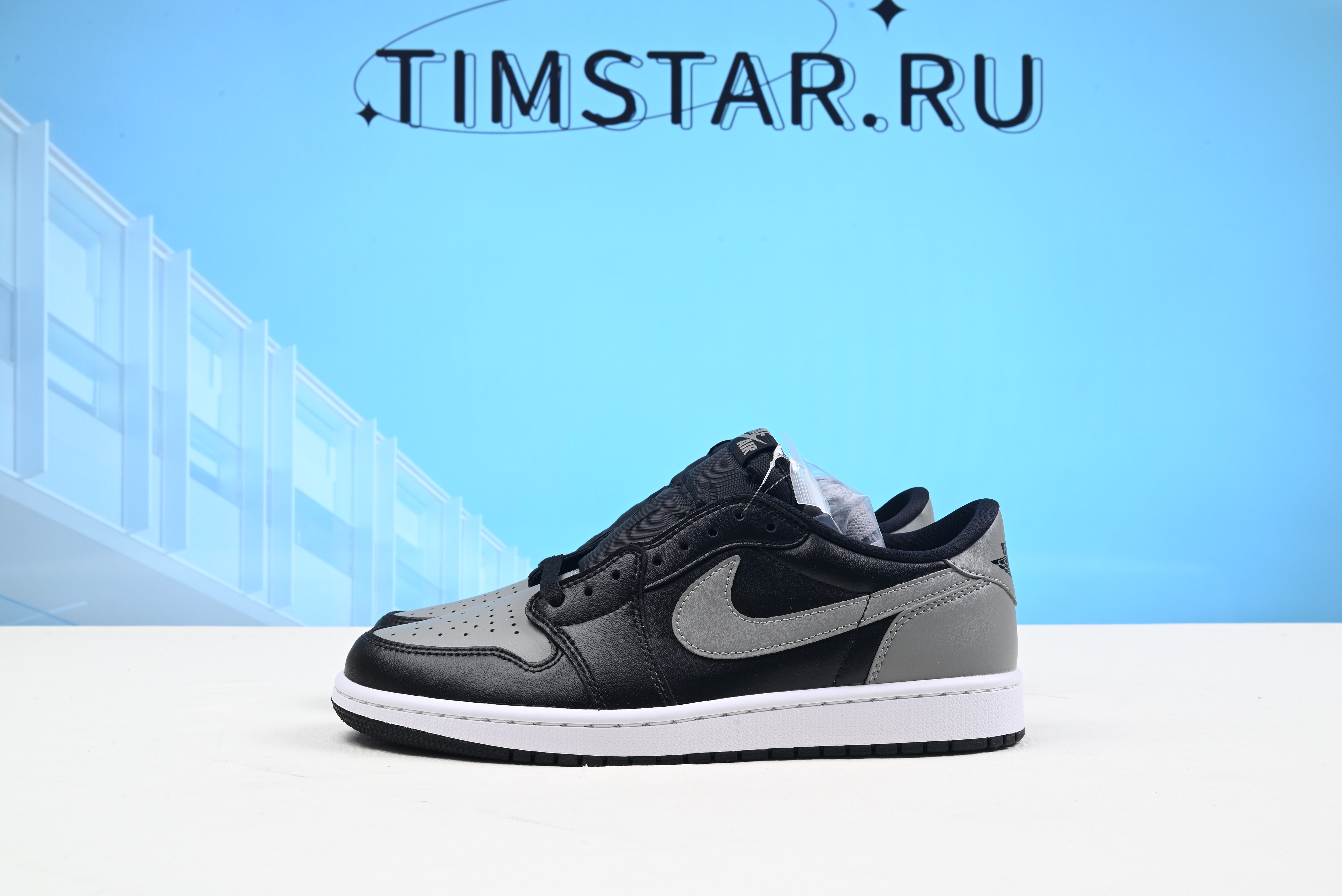 Nike Air Jordan 1 Retro Low Shadow 705329-003