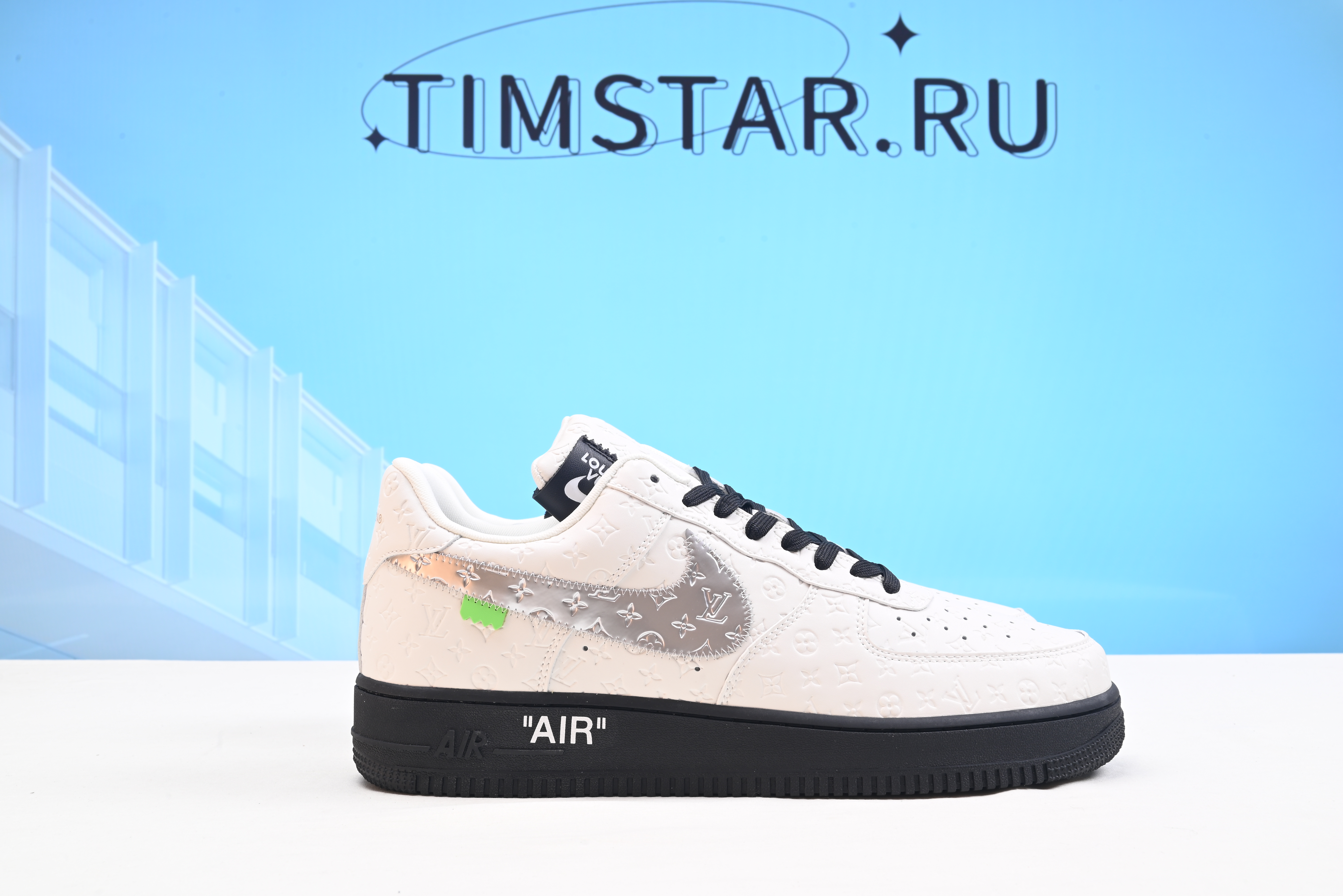 Nike Air Force 1 LsVttn white black