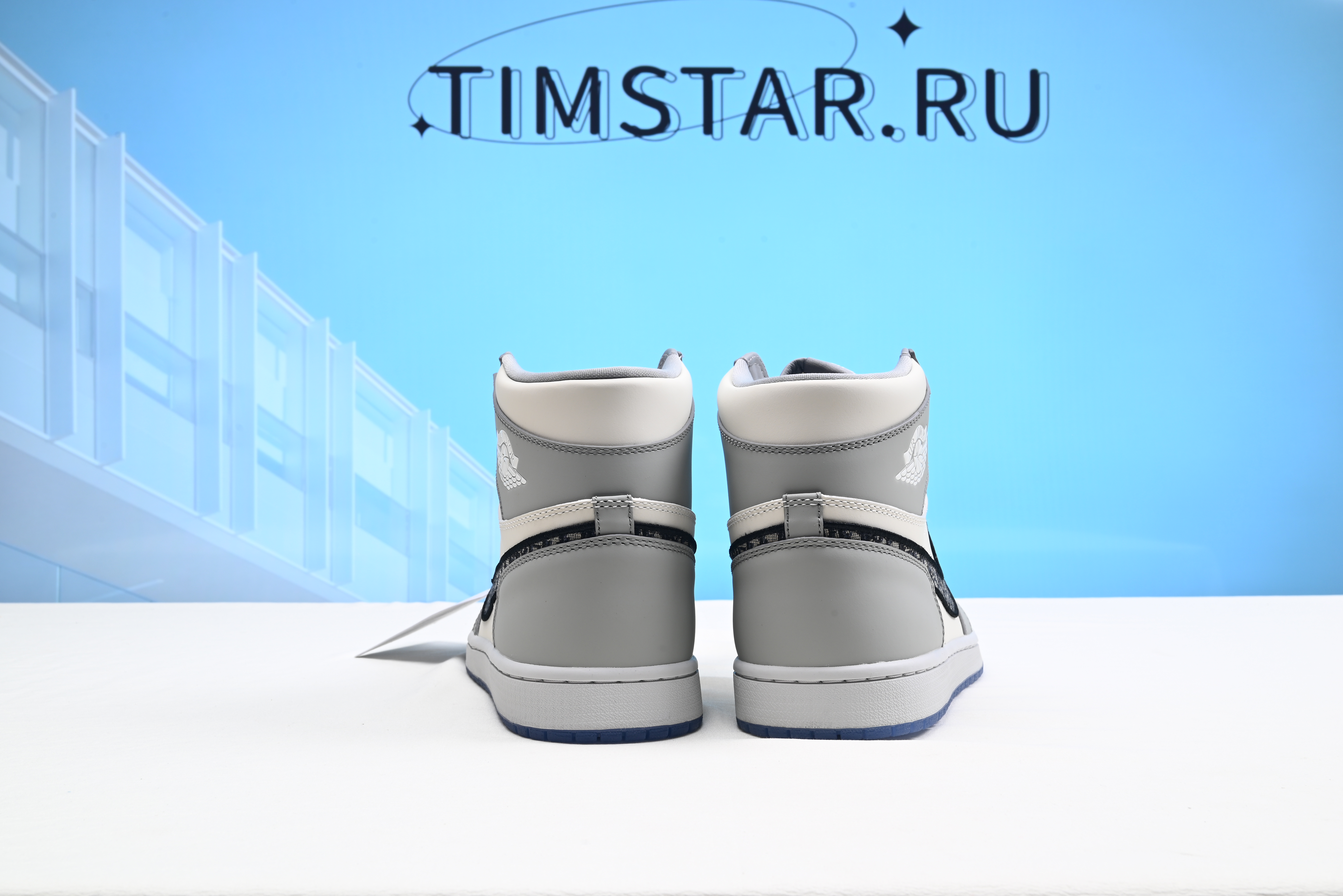 Jordan 1 Retro High Dioorr  CN8607-002