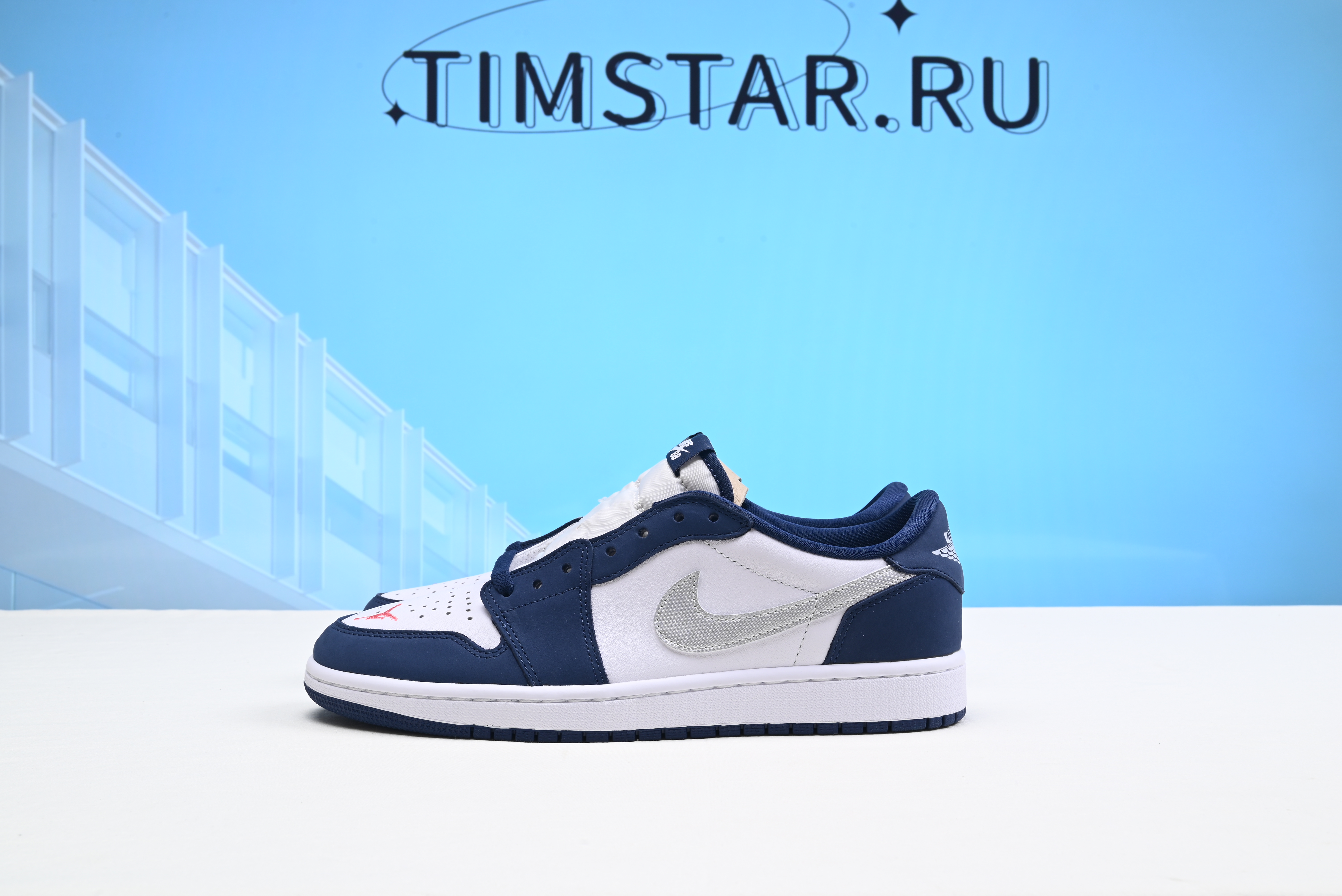 Nike Air Jordan 1 Low SB Midnight Navy CJ7891-400